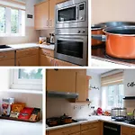 Whole 2-Bed Apartment - Contractors, Professionals, Ulez Free, Free Parking, B\'Ham City 10Mins
